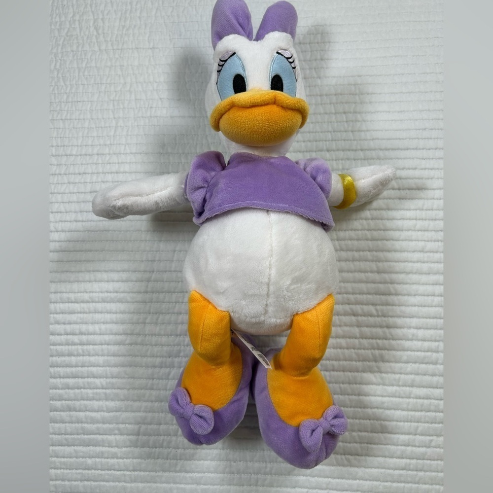 Disney Plush Daisy Duck. #Disney #Disney Plushie #Daisy Duck - Picture 5 of 11